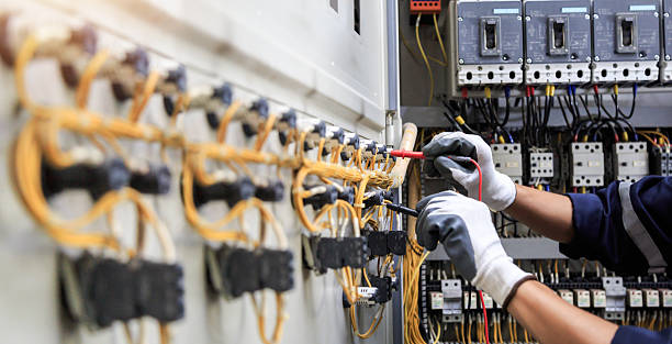 Professional Electrician technician working in Forsyth, IL